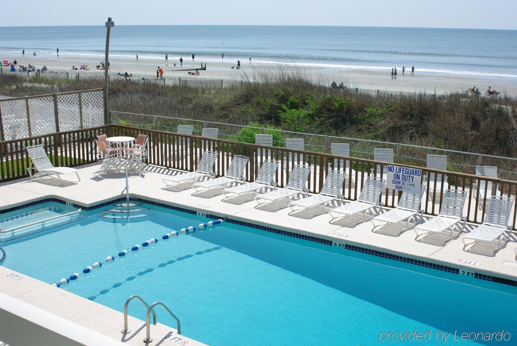 Castaway Beach Inn & Swim Up Bar North Myrtle Beach Bagian luar foto